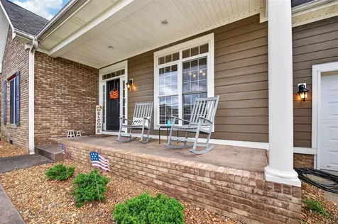 205 Hayden Heady Circle Bowling Green KY 42104