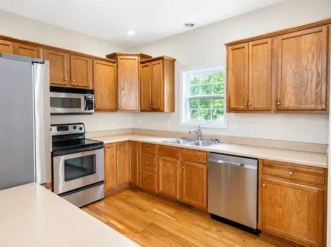 1313 James Edward Court Bowling Green KY 42103