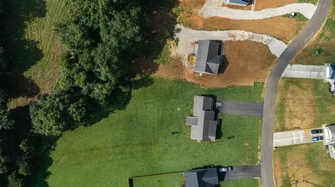 260 Walnut Grove Drive Smiths Grove KY 42171