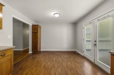 3640 Bowling Green Road Scottsville KY 42164
