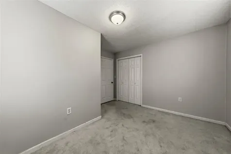3640 Bowling Green Road Scottsville KY 42164