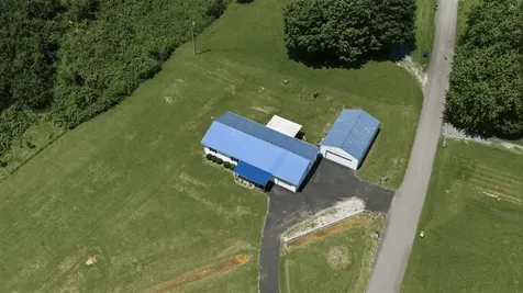 3640 Bowling Green Road Scottsville KY 42164