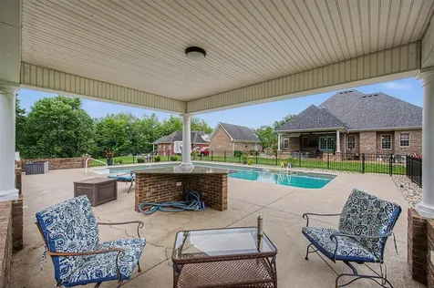 414 Marblegate Circle Alvaton KY 42122