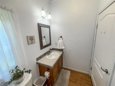 275 Jenny Lane Scottsville KY 42164