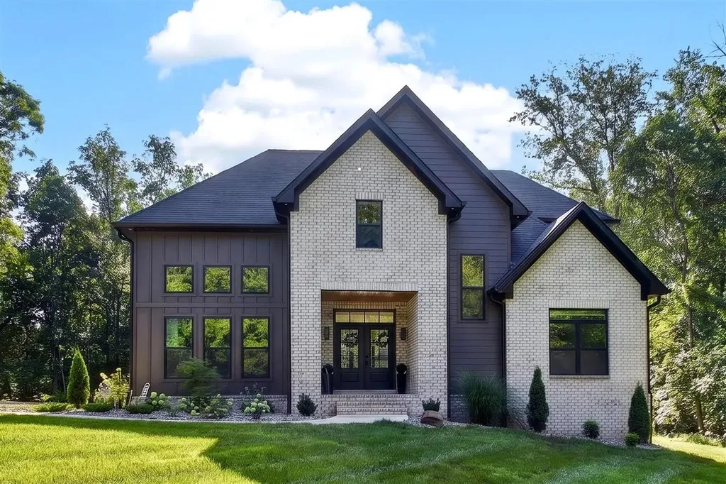 10025 Woodburn Allen Springs Road Alvaton KY 42122
