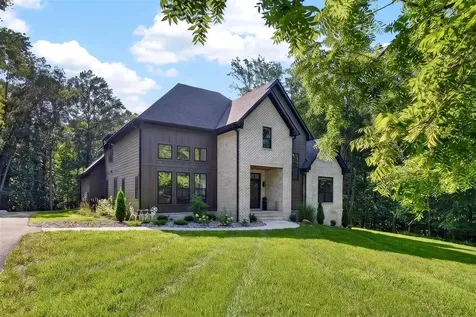 10025 Woodburn Allen Springs Road Alvaton KY 42122