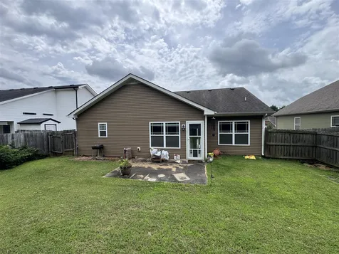 1011 Orchard Hills Drive Clarksville TN 37040