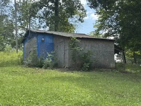 311 Hillwood Road Cave City KY 42127