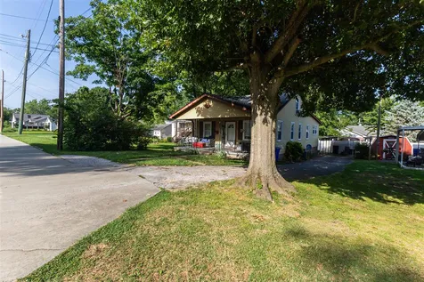 231 S High Street Franklin KY 42134