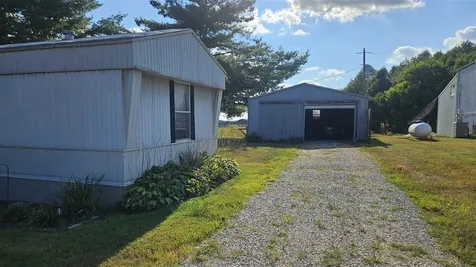5595 Lecta Kino Road Glasgow KY 42141