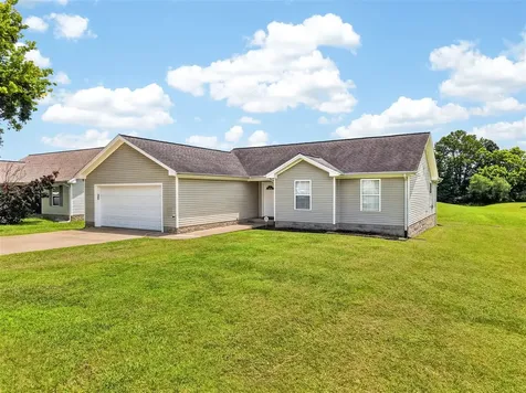 815 Brock Avenue Hopkinsville KY 42240