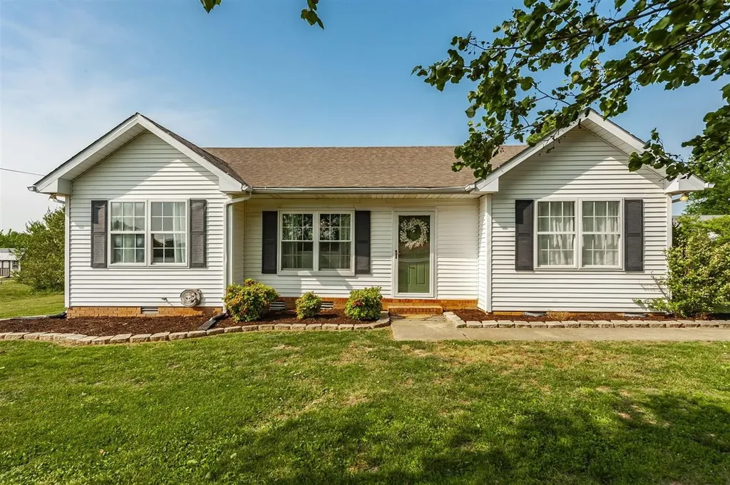 1667 Highway 259 Portland TN 37148