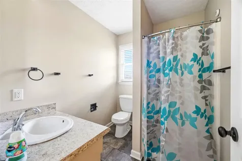 310 Old Union Church Road Bowling Green KY 42104