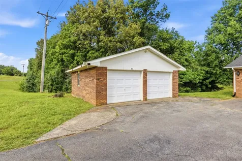 310 Old Union Church Road Bowling Green KY 42104