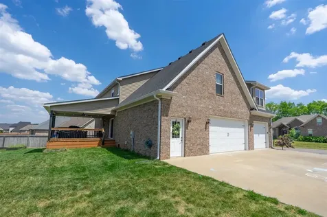 3311 Sunburst Court Bowling Green KY 42101