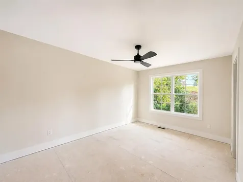 704 Cherry Blossom Road Bowling Green KY 42103