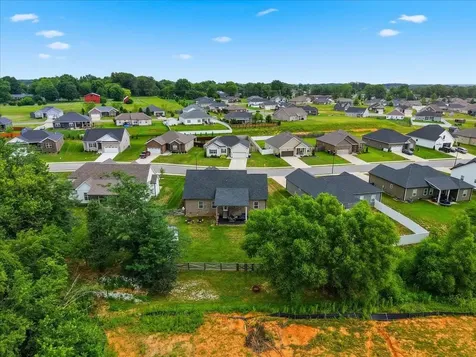 312 Claiborne Circle Franklin KY 42134