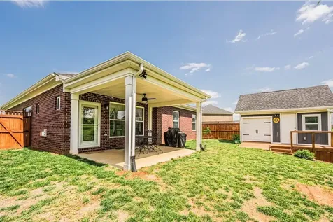 9252 Woodgate Circle Alvaton KY 42122