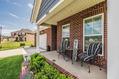 9252 Woodgate Circle Alvaton KY 42122