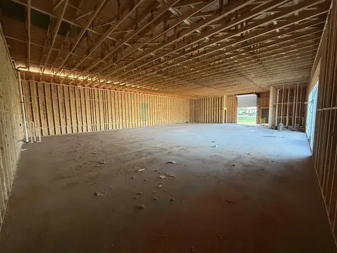 5844 Scottsville Road Bowling Green KY 42104