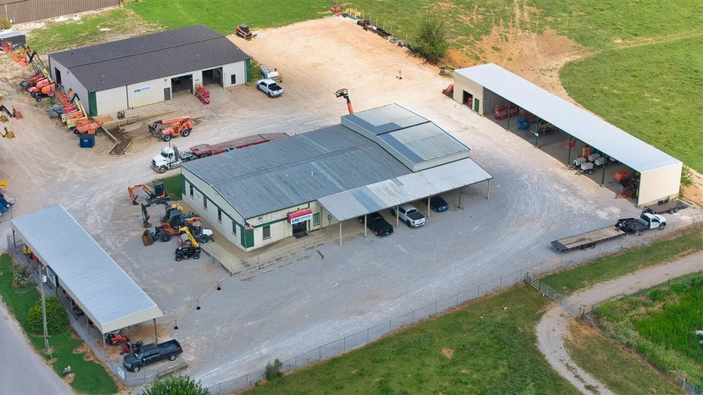244 W H Brown Road Russellville KY 42276