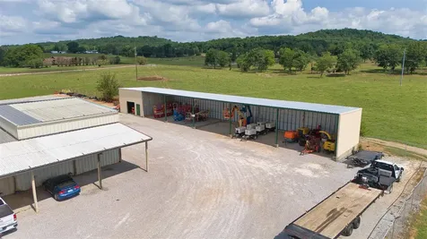 244 W H Brown Road Russellville KY 42276