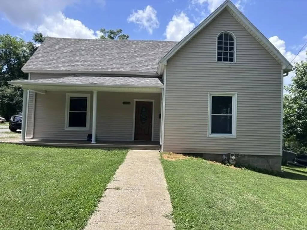 219 N 7th Street Central City KY 42330