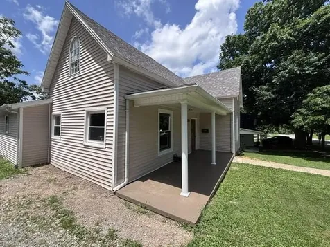 219 N 7th Street Central City KY 42330
