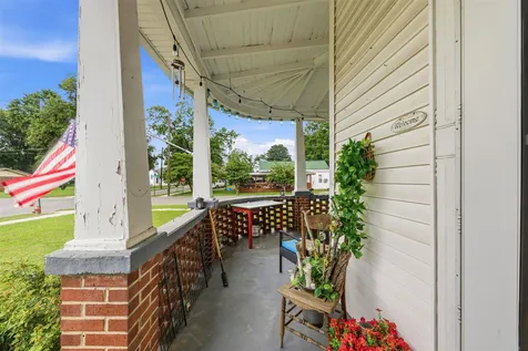 317 E 2nd Street Russellville KY 42276