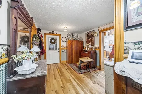317 E 2nd Street Russellville KY 42276