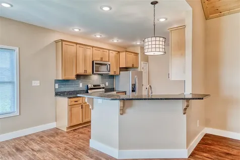 103 S Riverbend Drive Elkton KY 42220