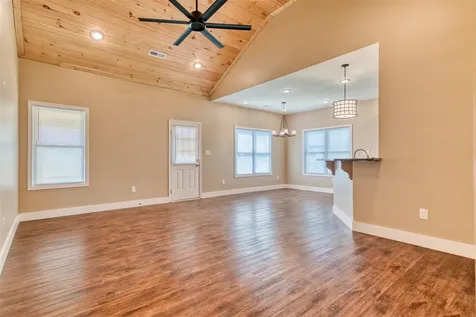 103 S Riverbend Drive Elkton KY 42220