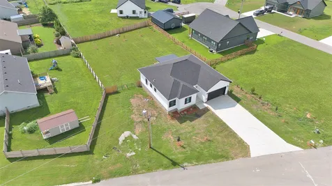 103 S Riverbend Drive Elkton KY 42220