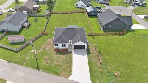 103 S Riverbend Drive Elkton KY 42220