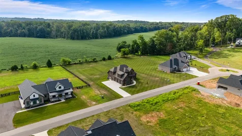 1749 Hazel Farms Lane Bowling Green KY 42103