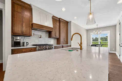 1749 Hazel Farms Lane Bowling Green KY 42103