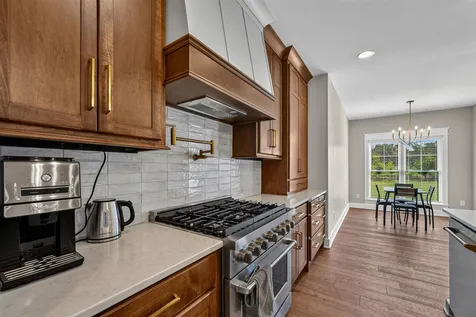 1749 Hazel Farms Lane Bowling Green KY 42103
