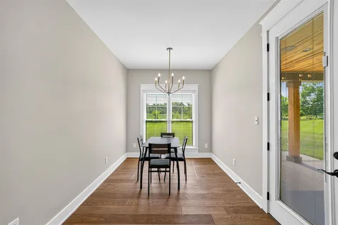 1749 Hazel Farms Lane Bowling Green KY 42103