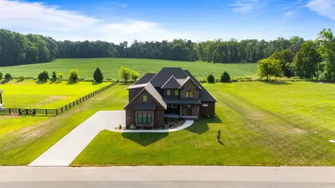 1749 Hazel Farms Lane Bowling Green KY 42103