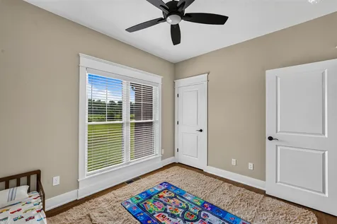 1749 Hazel Farms Lane Bowling Green KY 42103