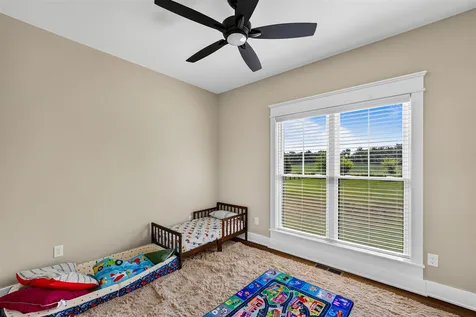1749 Hazel Farms Lane Bowling Green KY 42103