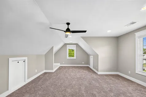 1749 Hazel Farms Lane Bowling Green KY 42103