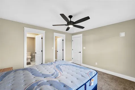 1749 Hazel Farms Lane Bowling Green KY 42103