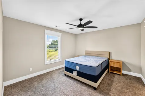 1749 Hazel Farms Lane Bowling Green KY 42103