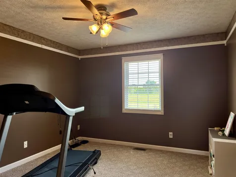 1513 Charlie Butts Road Franklin KY 42134