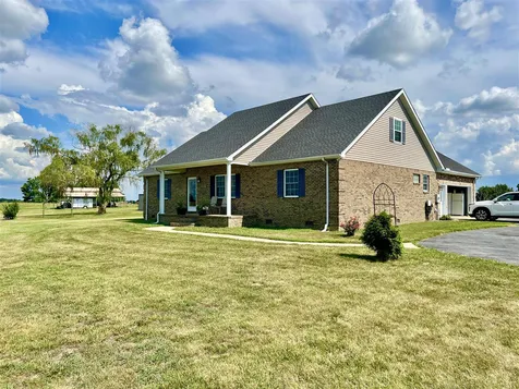 1513 Charlie Butts Road Franklin KY 42134