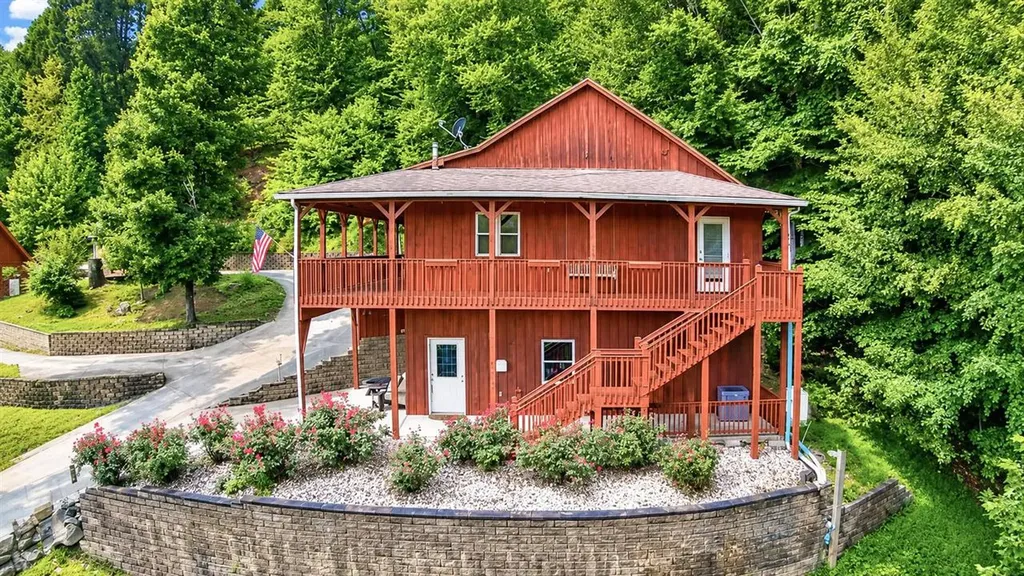 2088 Martin Pierce Road Cub Run KY 42729