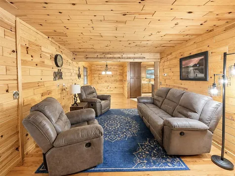 2088 Martin Pierce Road Cub Run KY 42729