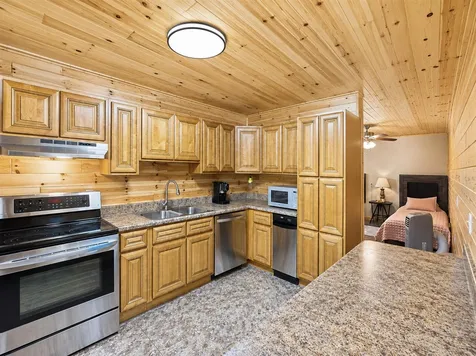 2088 Martin Pierce Road Cub Run KY 42729