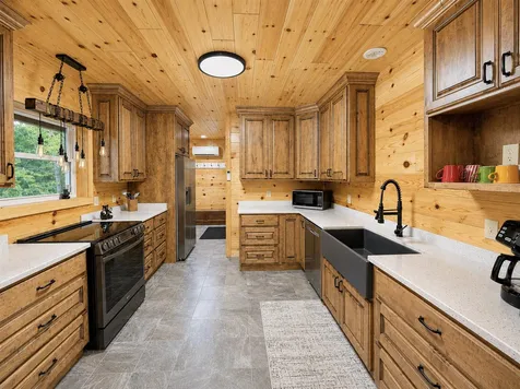 2086 Martin Pierce Road Cub Run KY 42729